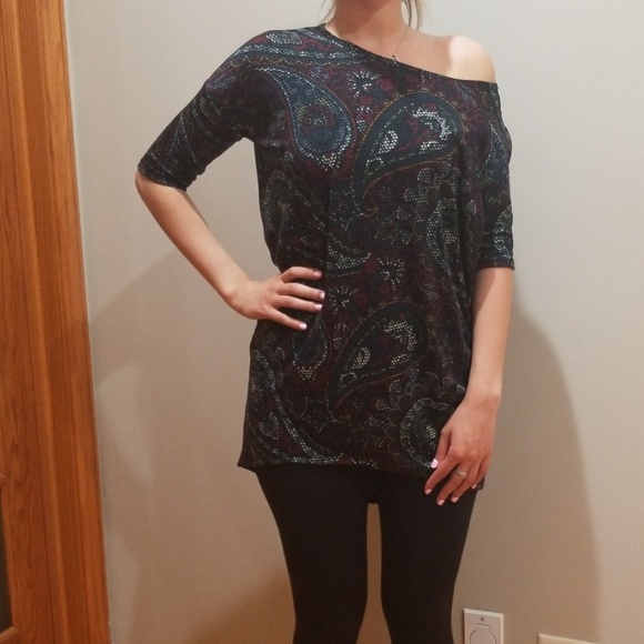 LuLaRoe Tops - NWT- LuLaRoe Irma XXS